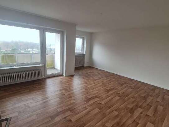 Schöne 2 Zimmer Wohnung mit Blick ins Grüne