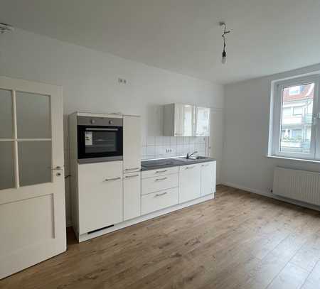 Sie können sofort einziehen - 55 qm mit Einbauküche in der Südstadt