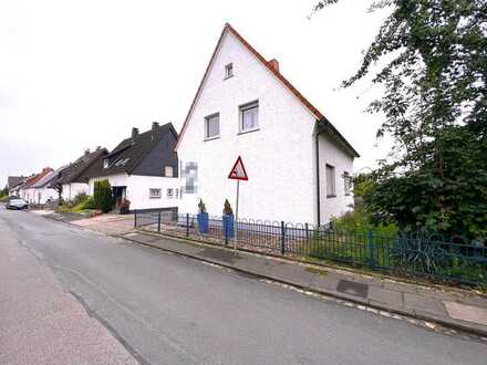 Endlich Ihr eigenes Zuhause - Freistehendes Einfamilienhaus mit Garten in Bad Salzuflen