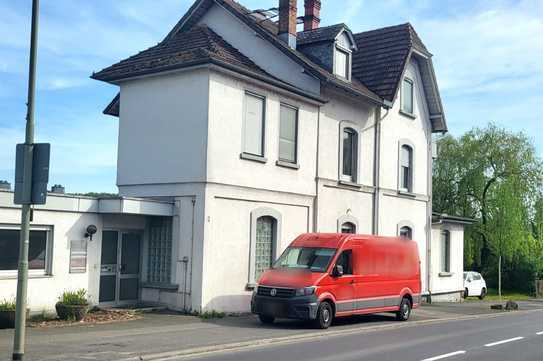 Bieterverfahren! Geschäftshaus in Nidda mit Arztpraxen und Wohneinheiten - renovierungsbedürftig