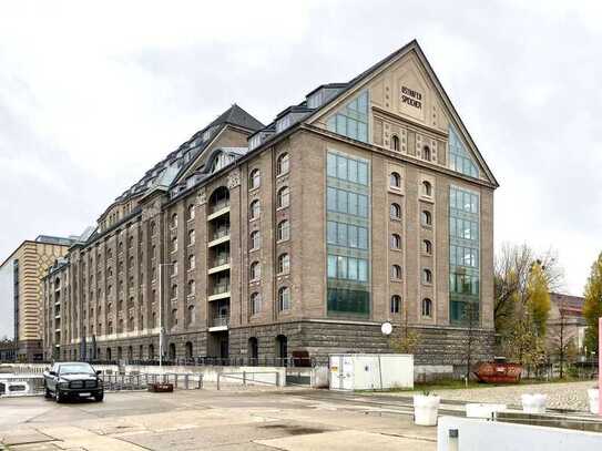 Büroflächen mit Loftcharakter an der Spree