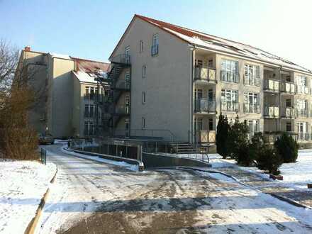Gepflegte 2-Raum-Wohnung mit Balkon und Einbauküche in Magdeburg
