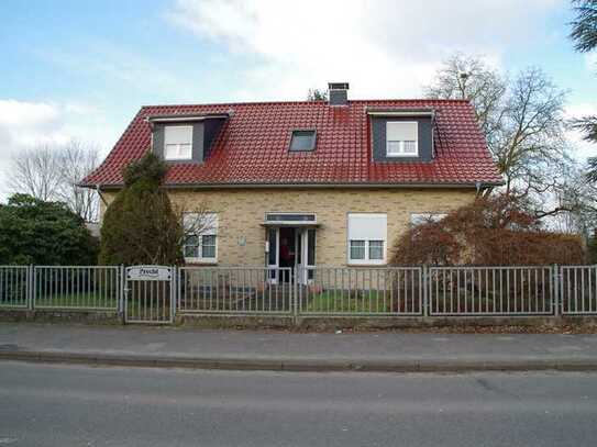 Schönes Haus mit acht Zimmern in Heidekreis, Walsrode