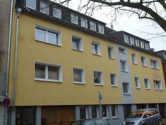 3,5 Raum Wohnung mit Balkon, Gäste WC in Essen-KraySued