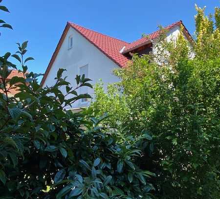 Großzügige moderne Doppelhaushälfte in Traumlage von Rüsselsheim-Bauschheim