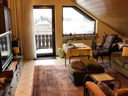 Bester Wohnkomfort! Dachgeschoss-Wohnung in ruhiger Lage von Forst