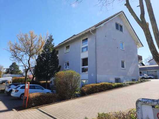 Helle freundliche Büro/Praxisflächen