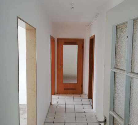 Gevelsberg/Taubenstr. Schöne DG 90 m²-Whg. m. 4 Zi. - kein Balkon/Gartennutzung