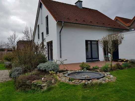 Einfamilienhaus mit Garten und Garage in ruhiger Lage von Straelen