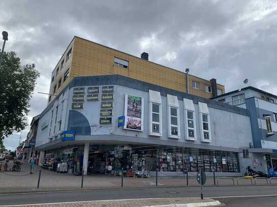 Großzügige Gewerbefläche in Wesseling