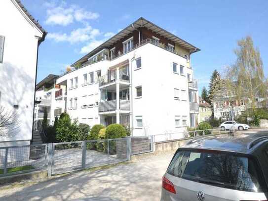 Stilvolle, gepflegte 3-Raum-EG-Wohnung mit Balkon und EBK und TG-Stellplatz in Ravensburg