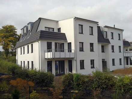 Neuwertige DG-Wohnung mit Dachloggia und Aufzug im Stadtkern von Dortmund-Aplerbeck