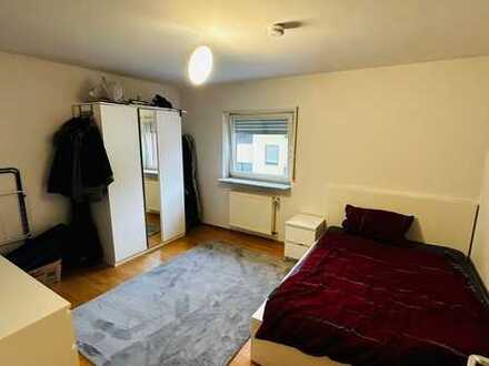 2-Zimmer-Wohnung mit Balkon und Tiefgaragenstellplatz, nur 100 Meter vom Neckar entfernt