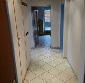 Gepflegte 3,5-Raum-Maisonette-Wohnung mit Terrasse und Balkon in Giengen an der Brenz