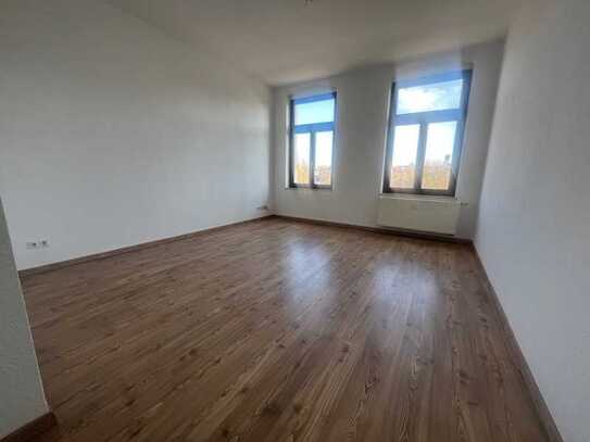 3. OG / Wanne / Balkon an der Küche - frei ab sofort