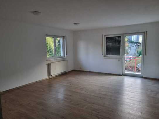 4 Zimmer Wohnung zu vermieten