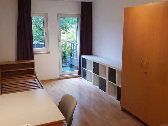 Helles, möbliertes 1-Zimmer-Apartment in MA-Rheinau-Süd - mit Balkon, Südseite (W3)