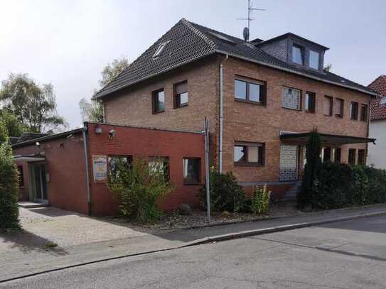 Freistehendes XXL-Familienhaus für Großfamilien!