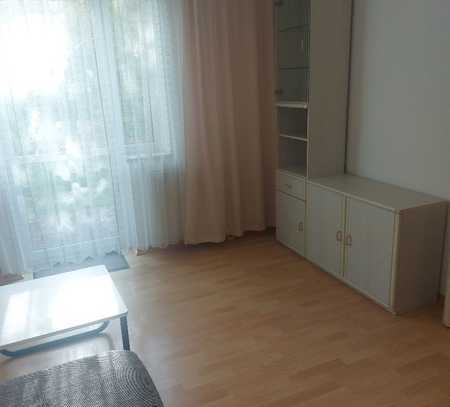 Gemütliche 2-Zimmer in DD-Klotzsche möbliert