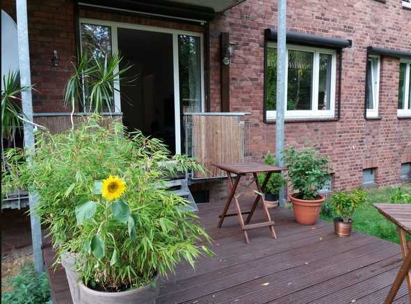!Von Privat! Hochparterre in Eilbek mit Südterrasse inklusive Carport: Frei ab 1.4.26