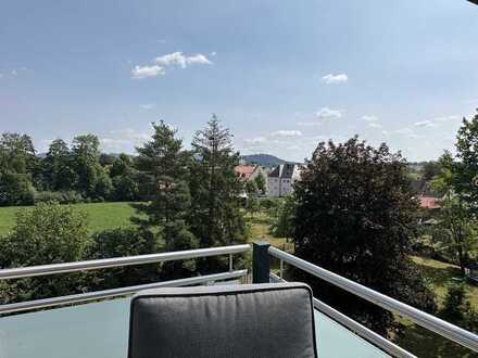 Representative Penthouse-Wohnung mit schöner Terrasse ** Eingerichtet ** Carport** Lift**EBK