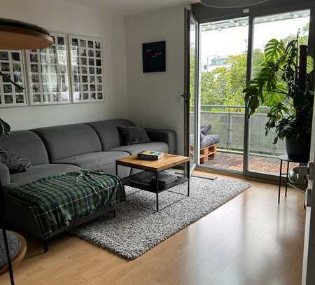 Helle, moderne 3 Zimmer, Küche, Bad, Balkon/ TG