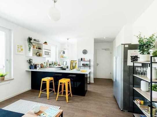 Neat double bedroom in Moabit