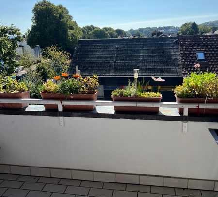 Großzügige Dachgeschosswohnung in Schwerte-Westhofen mit Loggia