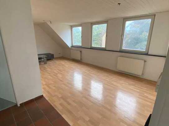 Stilvolle DG-Wohnung in Frechen-Königsdorf