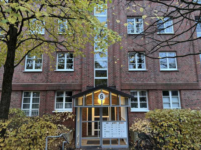 Top Lage, 3 Zimmer mit Garage in Hamburg-Poppenbüttel