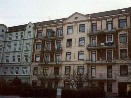 STRESEMANNSTR. NACHMIETERSUCHE REN. + MOD. 2 ZIMMER - ALTBAU + 2 BALKONE HAMBURG-BAHRENFELD