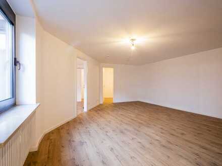 Renovierte, helle 2-Zimmer-Wohnung in der Innenstadt