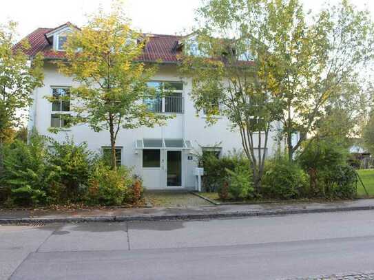 2-Zi-Whg.Grünwald ca.64 m² mit überd.Balkon (11,2m²) Richtung Süden
