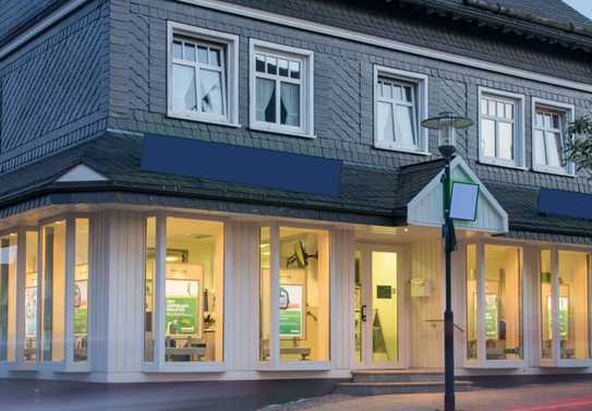 Rarität: gepflegte Büro-/Geschäftsräume (o. EH) inkl. 5 PKW-Stellplätzen in Toplage Winterbergs!