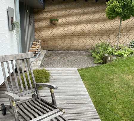 Fischelbach - helle, freundliche 3 Zimmer DG Wohnung mit EBK + Gartenterrasse