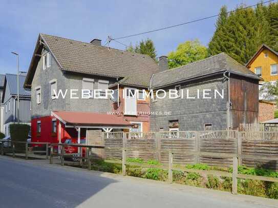 Teilrenoviertes Massiv- / Fachwerk-Einfamilienhaus in Mitten des Frankenwaldes