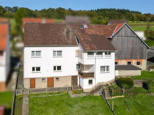 Viel Platz für die Familie! Großes Einfamilienhaus mit Scheune in ruhiger Lage von Rixfeld!