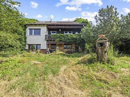 Traumhafte Aussichten - ruhige Lage - großes Grundstück - großzügiges Haus zum Wachküssen