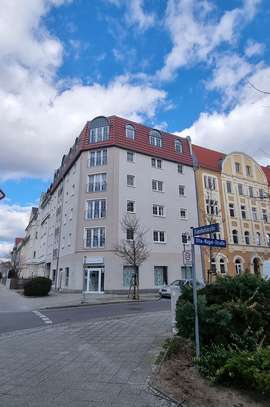 Top Maisonette-Wohnung auf 2 Ebenen im 4. und 5. OG, großzügig geschnitten, 3 Zimmer, Bad, Küche etc