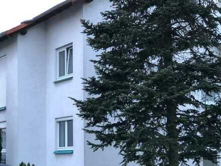 Attraktive und gepflegte 3,5-Zimmer-Erdgeschosswohnung mit Balkon in Forst