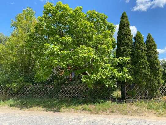 HERRLICHES SONNEN-BAUGRUNDSTÜCK IN RUHIGLAGE NAHE KALKSEE