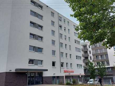 Schöne, helle 4.Zi.Whg mit zwei großen Badezimmern, Abstellraum, großem Balkon, incl.1xTG-Stellplatz