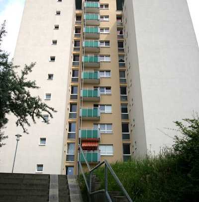 2 Zimmer mit Aufzug im Süden der Stadt