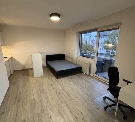 Renovierte Einzimmerwohnung- Apartment - möbliert - Balkon