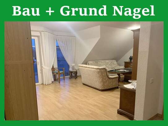 2,5 Zimmer-Seniorenwohnung mit Balkon, Aufzug etc. im Zentrum. Einbauküche möglich!