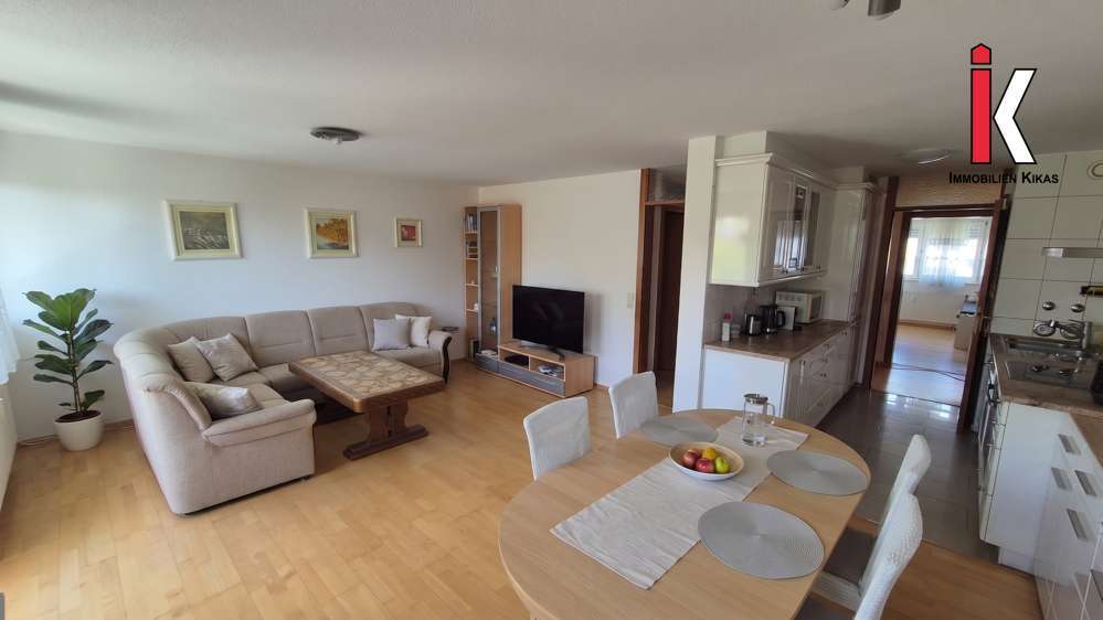 Möblierte Mietwohnung mit Garage! 3-Zimmerwohnung in Sindelfingen - Photo 1