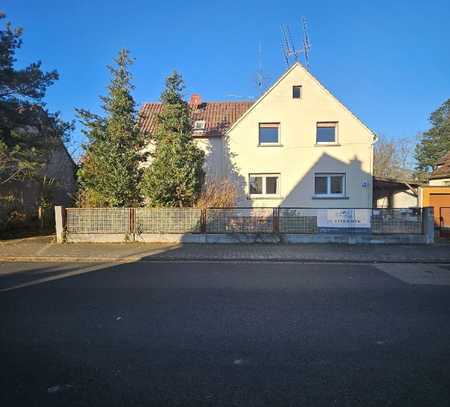 Top! Großes 1-2 Familienhaus mit Garage