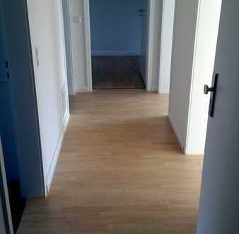 Sonnige und moderne 3-Zimmer Wohnung in ruhigem Wohngebiet / bezugsfrei ab sofort
