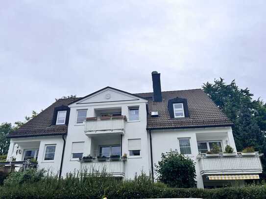 Moderne 2 Zimmer Wohnung + Hobbyraum, mit Terrasse und kleinem Garten in München-Nymphenburg