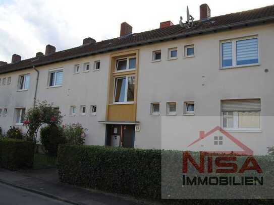 Schöne 3 Zimmer Wohnung mit Balkon in zentraler Lage in Köln Porz